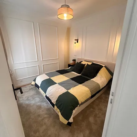 Cozy & Luxury In Heart Of Marais *