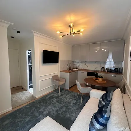 Cozy & Luxury In Heart Of Marais Appartamento